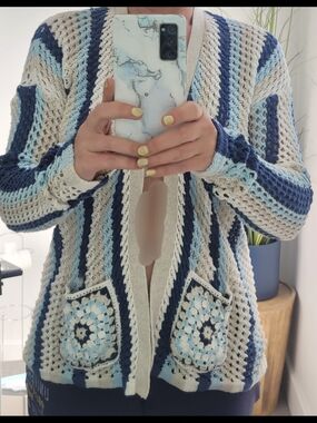 Sz M CHARLIE B  Open Knit Crochet Cardigan in Cream, Navy & Light Blue